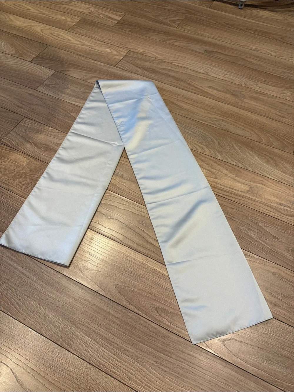 Laundry By Shelli Segal Light Silver Satin Scarf Wrap